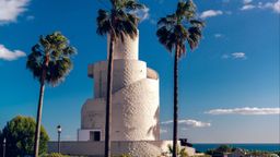 Encuentra vuelos baratos desde Uruguay a Torremolinos