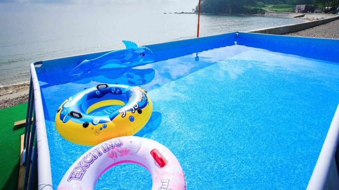 Taean Gomseom Simile Pension
