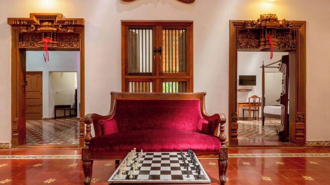amã Stays & Trails, Rare Earth Estate