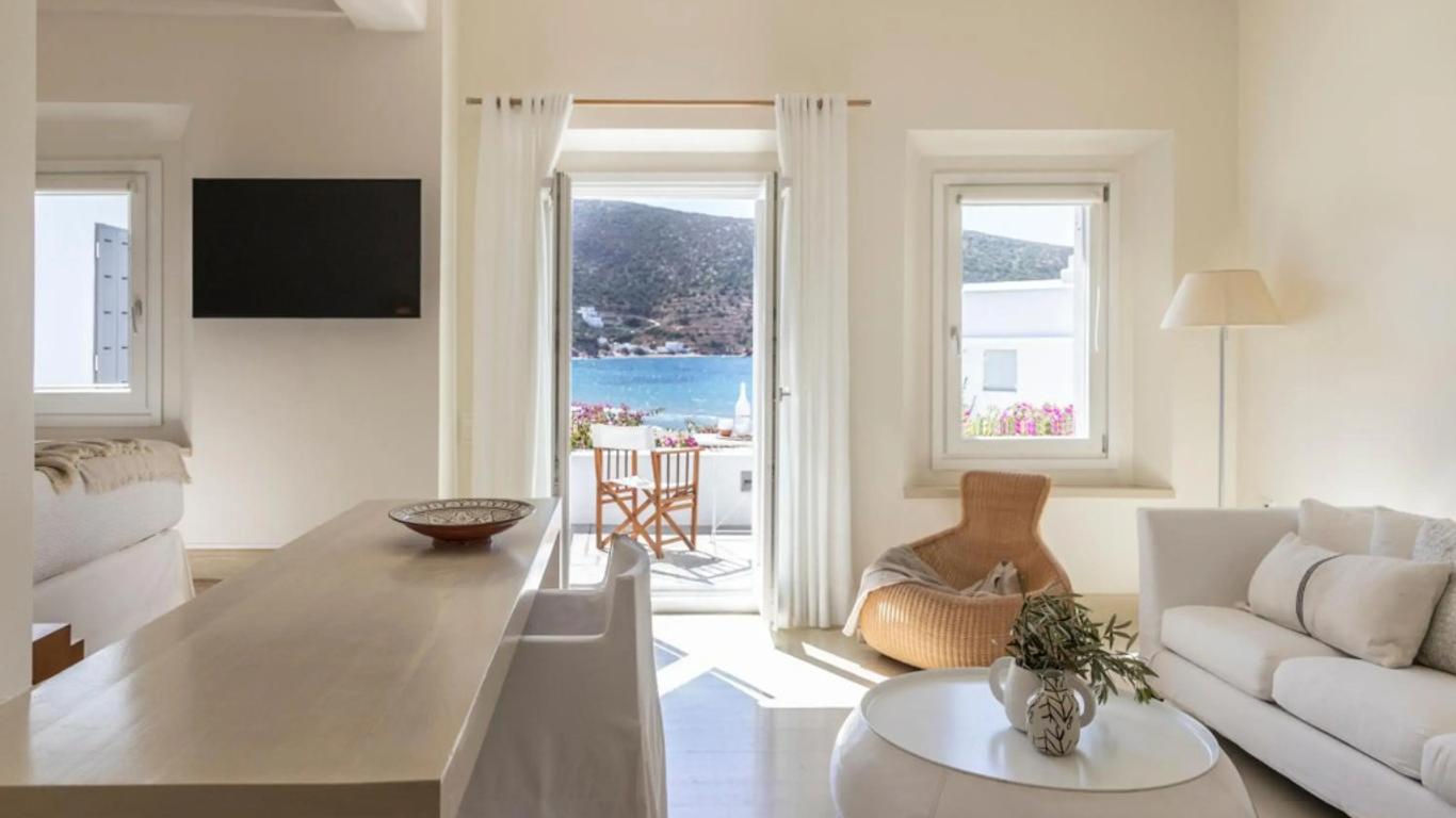 Elies Resorts