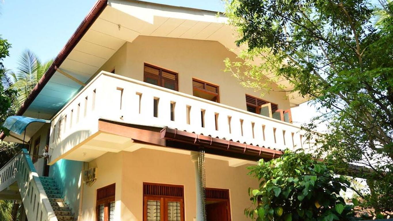 Villa Mandakini