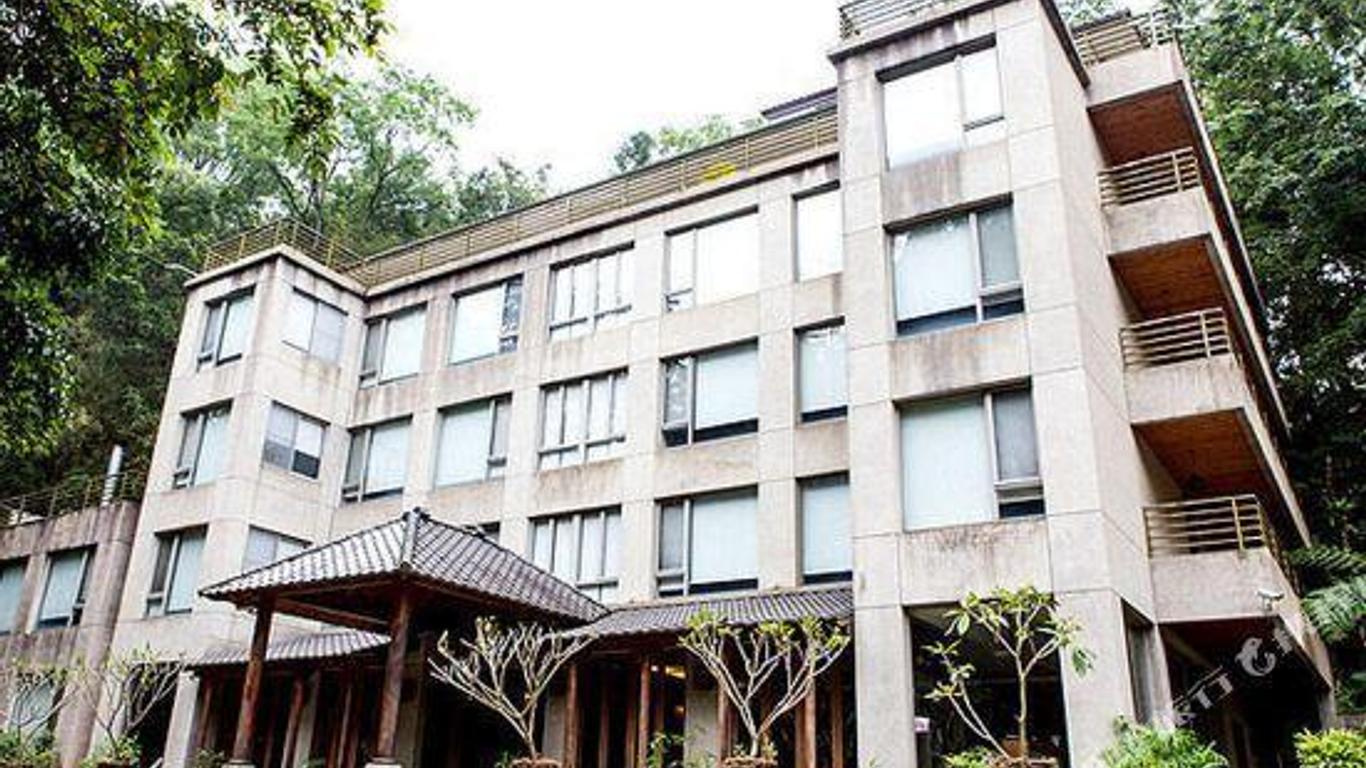 Tsau Ling Vacation Hotel