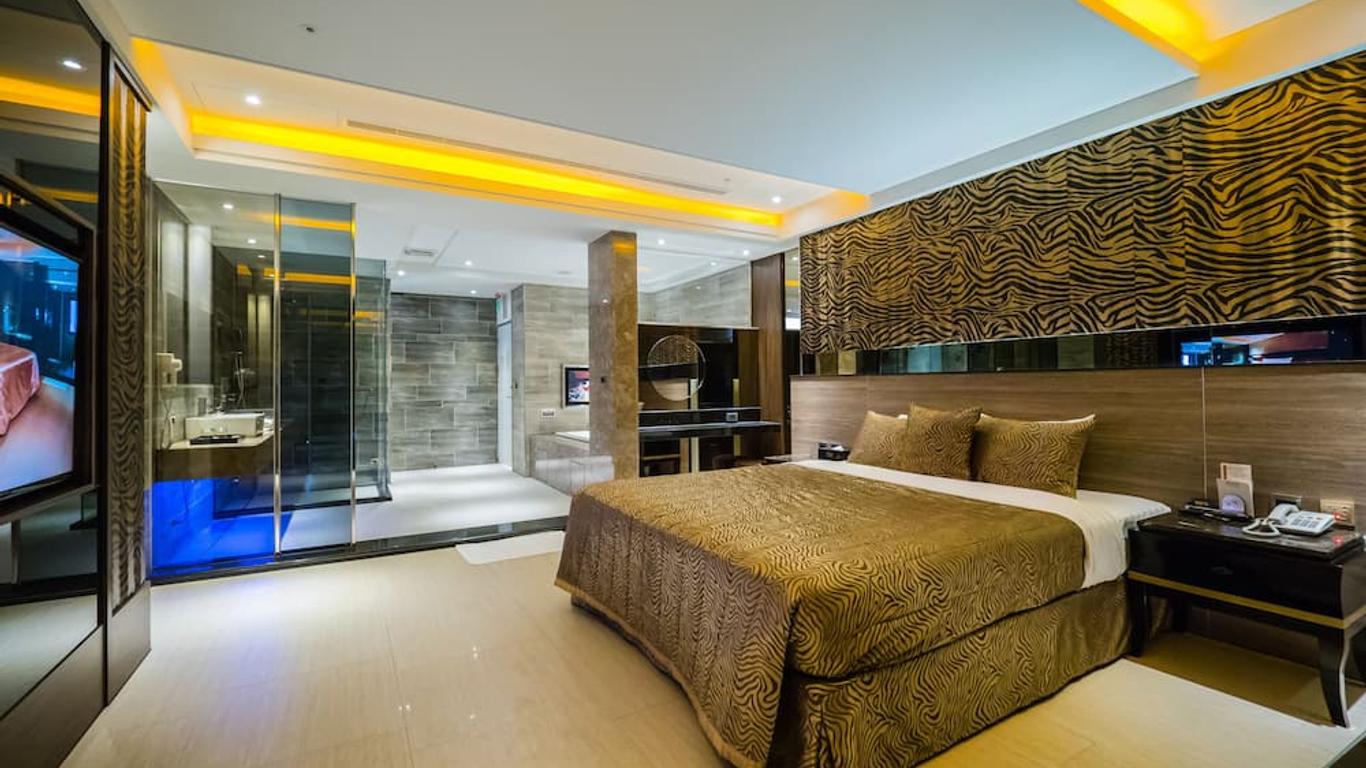 Wei Feng Qing Motel