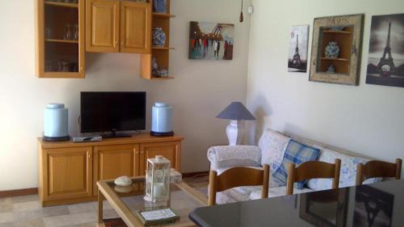 Silver Linings Guesthouse