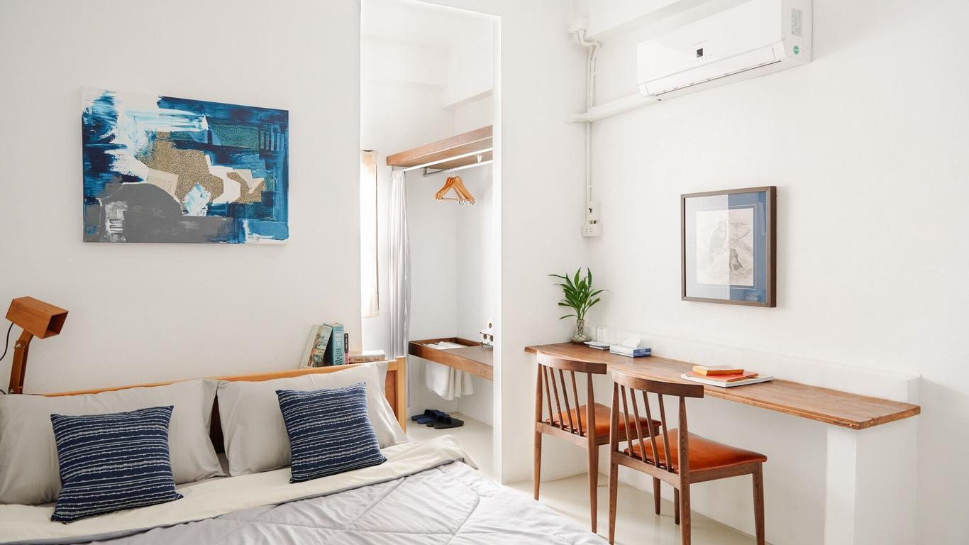 Nanan House Hostel