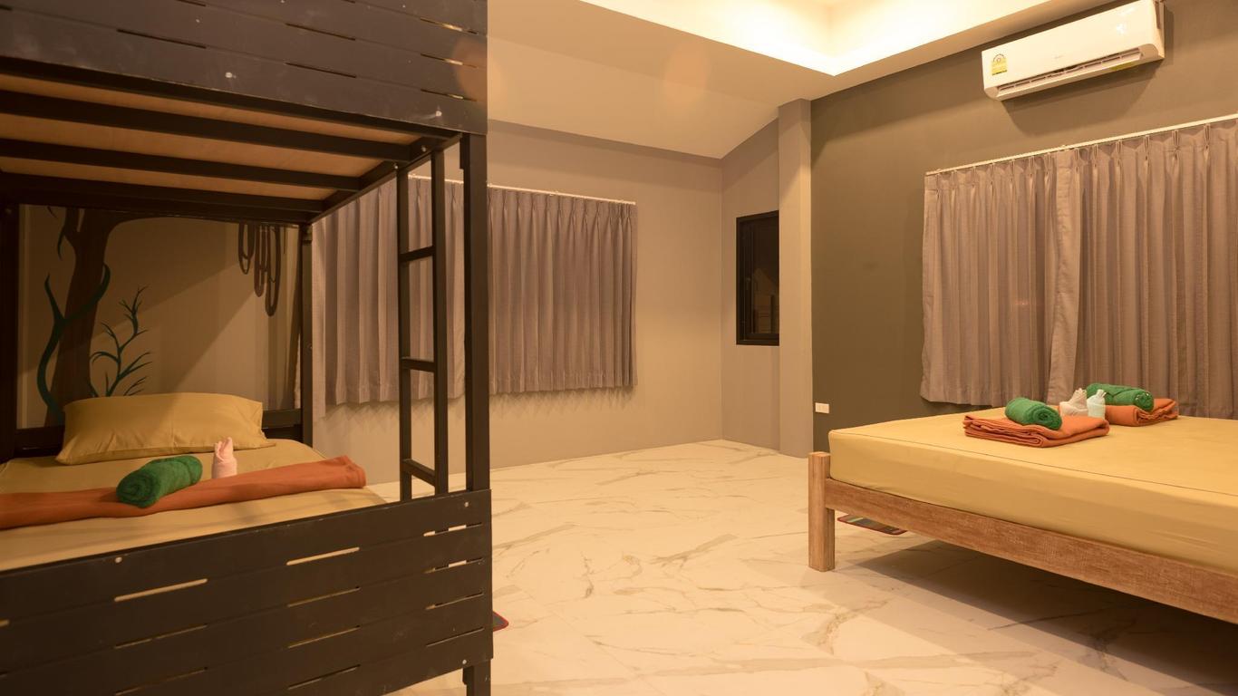 2 Rocks Boutique Hostel