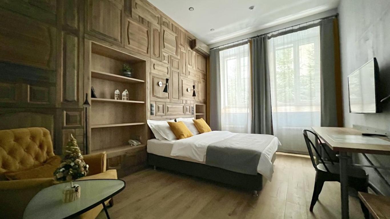 Address Hotel