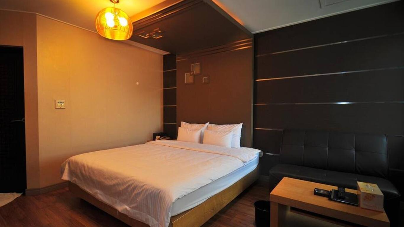 Hotel K