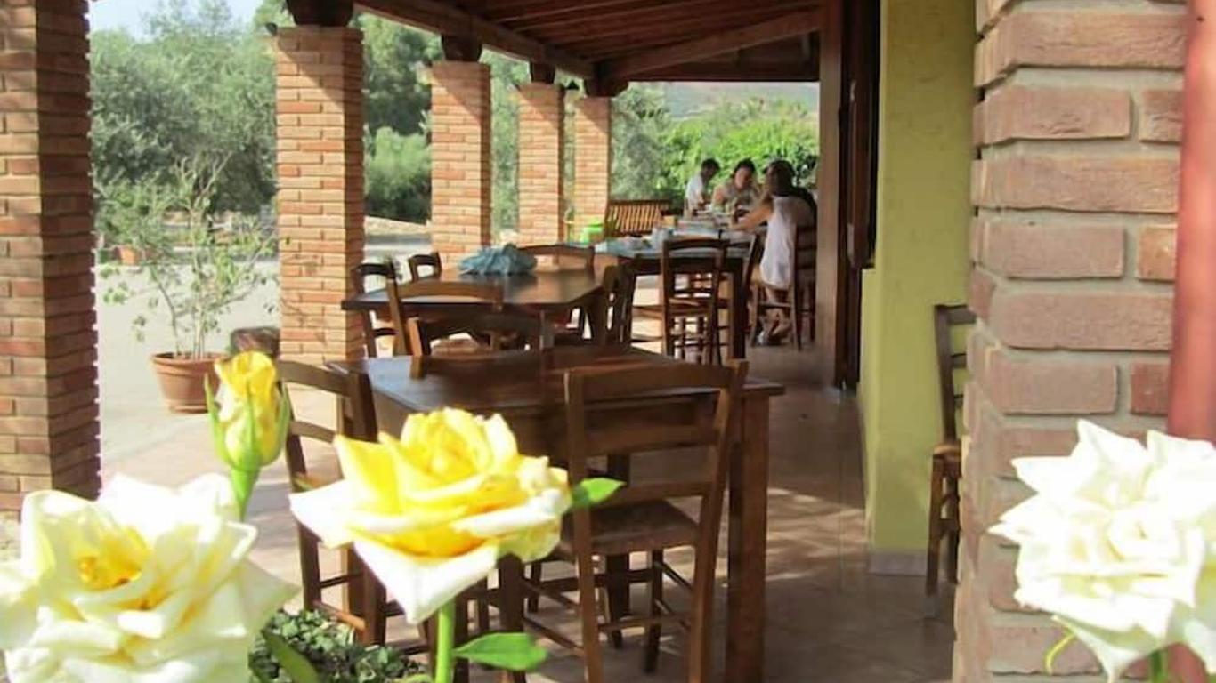 Agriturismo Sa Tiria