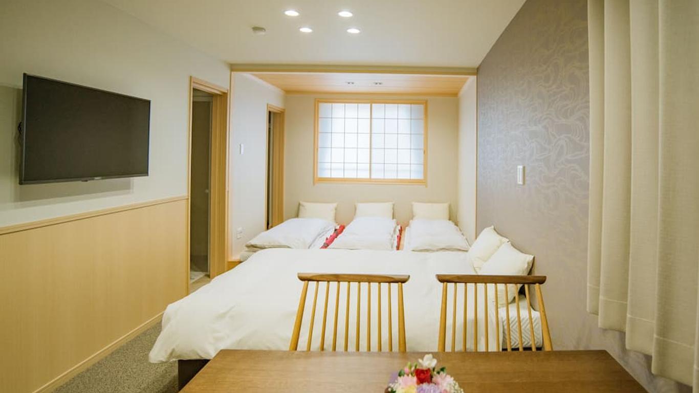 Tokyo Lai's House
