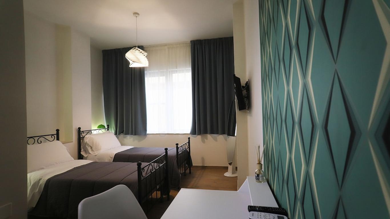 1970 Rooms