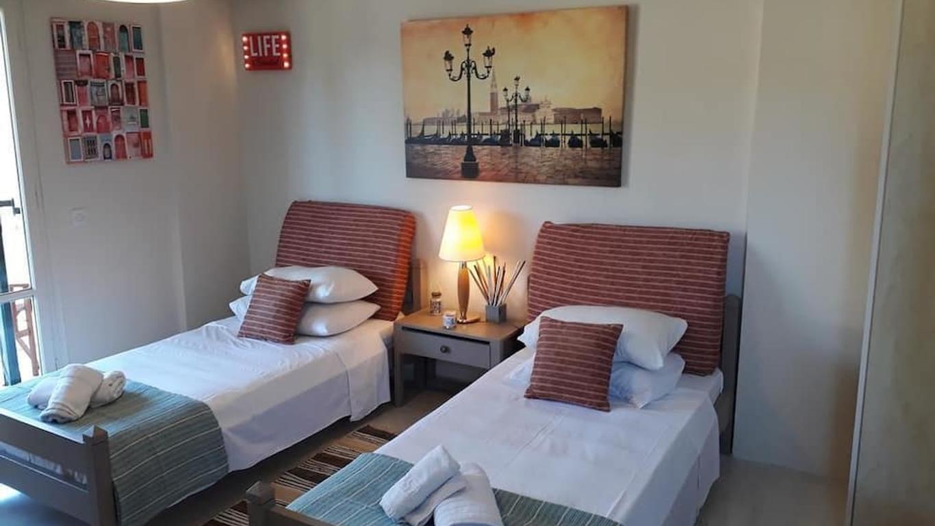 Harbour Inn Corfu