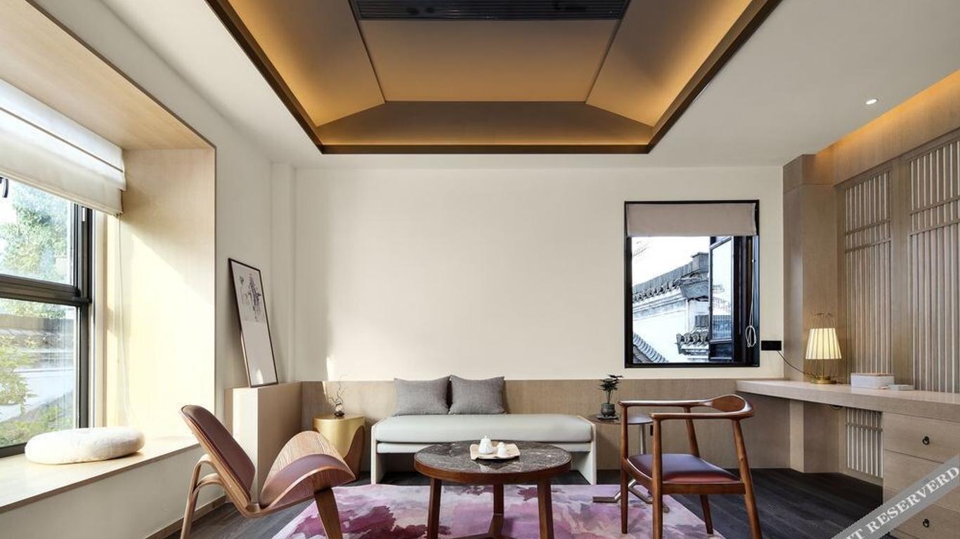 Huangshan Poise Hotel