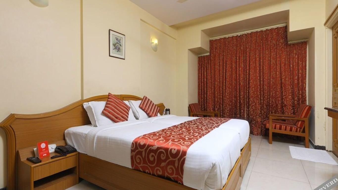 OYO 8169 Hotel Salem Castle