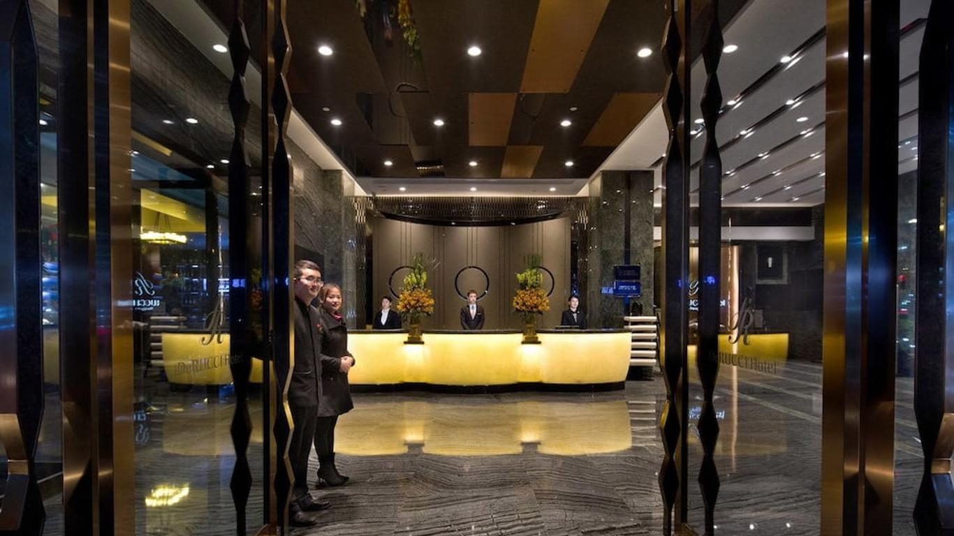 Derucci Hotel