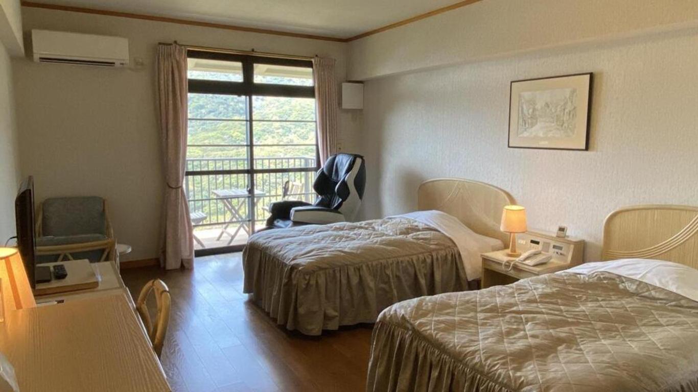 Hotel Bell Leaf Otsuki