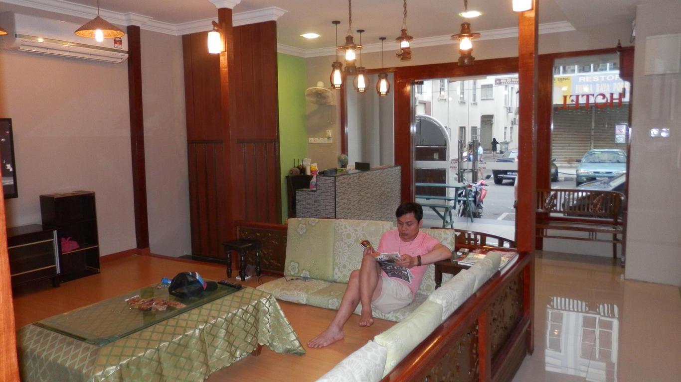 Travellers Planet Hotel & Guest House