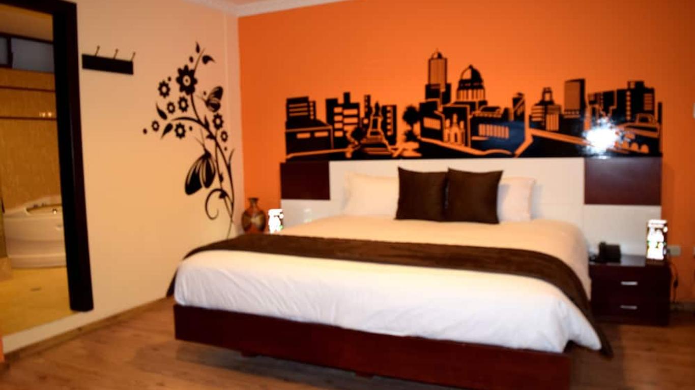 La Kapital Hotel