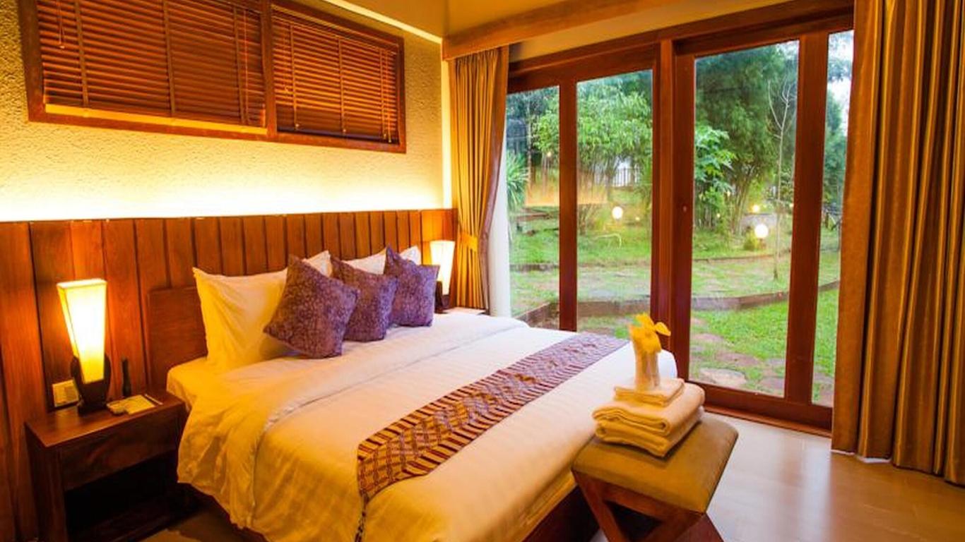 Mayura Hill Resort