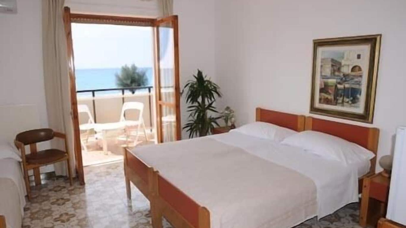 Hotel Harmony