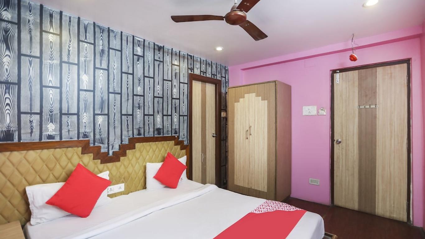 OYO 759 Hotel Rock Star