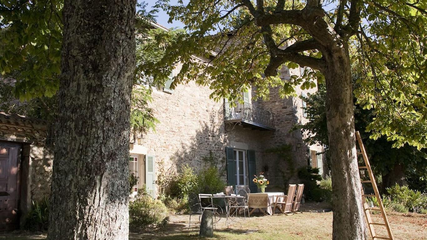 Chateau De Riverie
