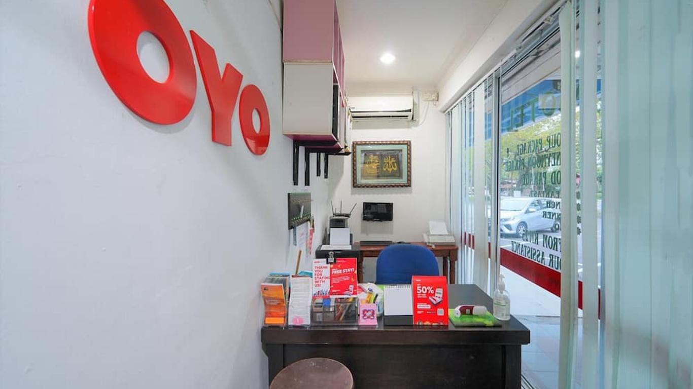 OYO 89850 Dsa Motel