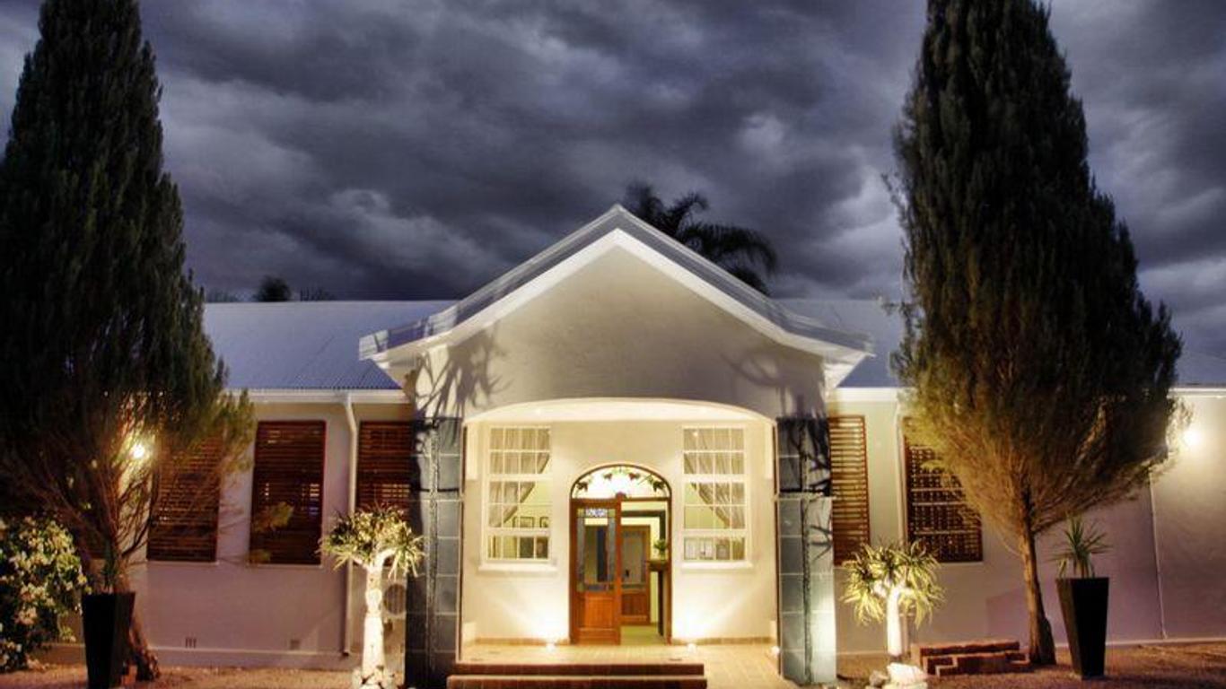 Ou Skool Guesthouse
