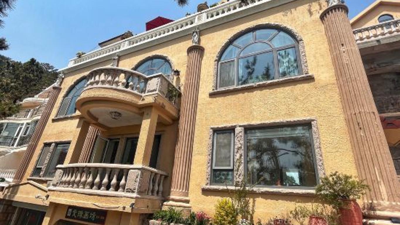 Manju Gallery Hotel & Boutique