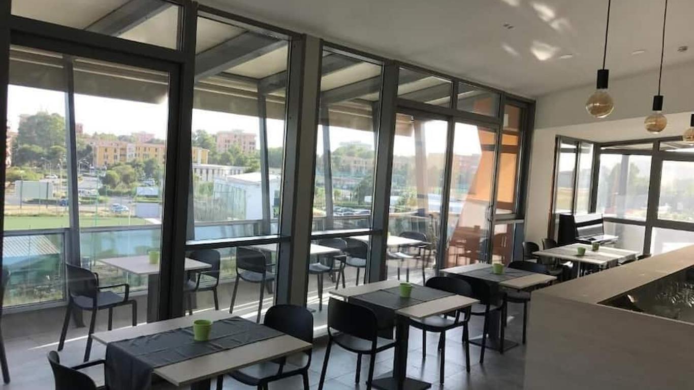 Erasmus Hotel