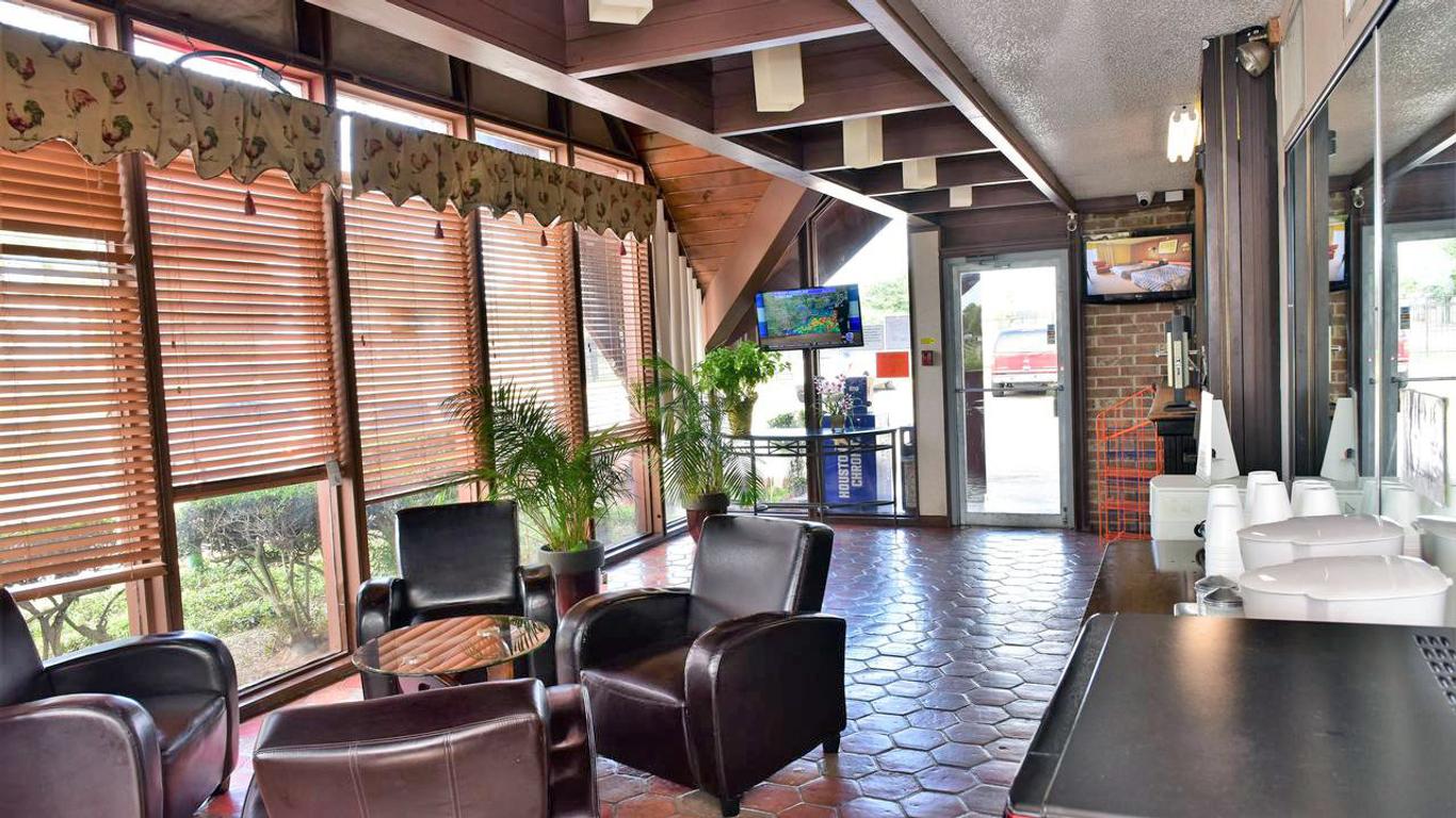 Red Carpet Inn And Suites