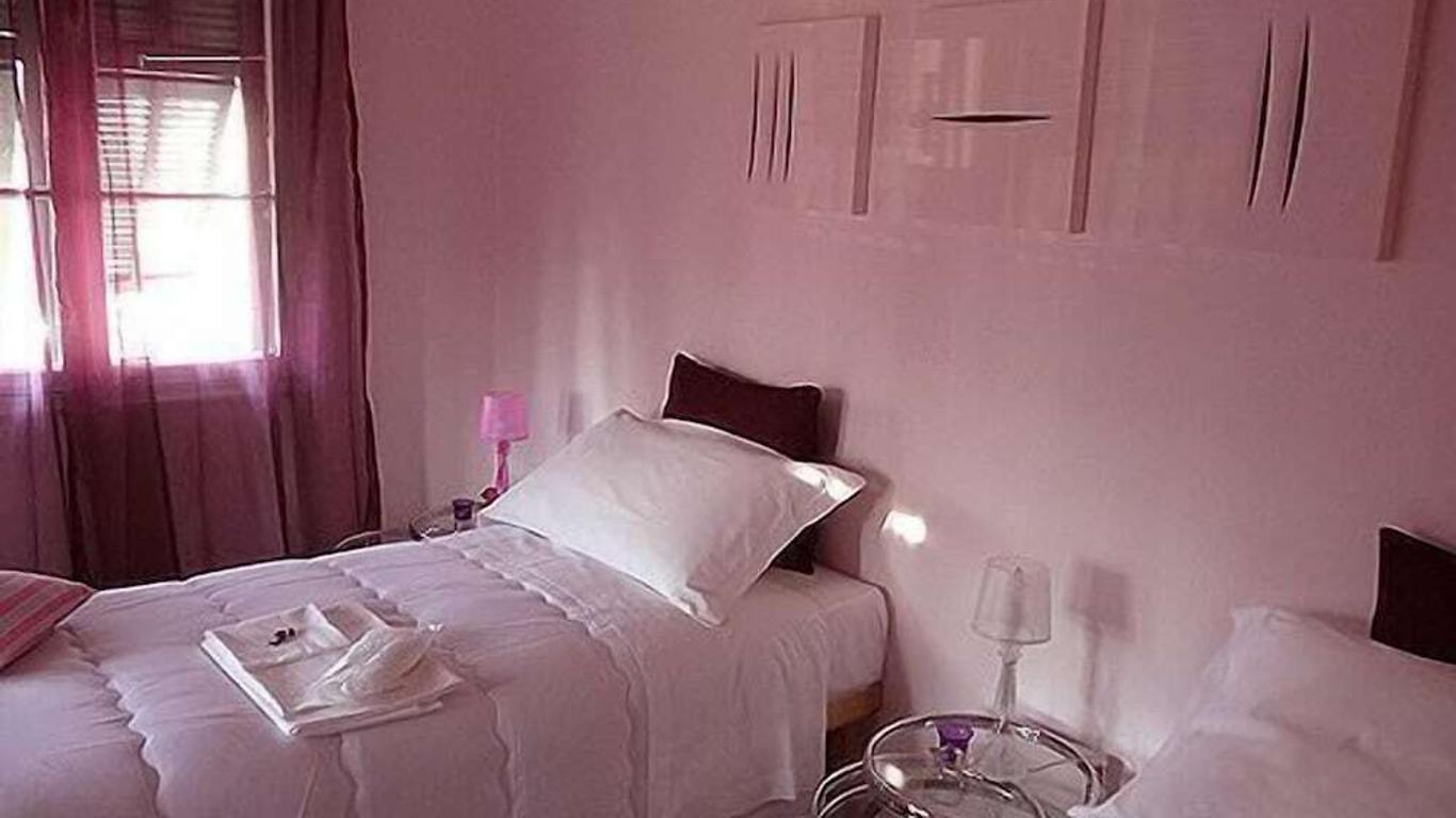 Bed & Breakfast 3B