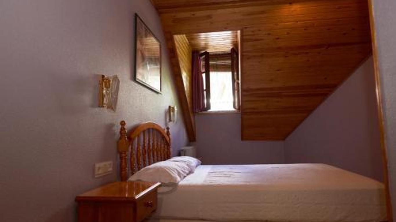 Hostal Marbore