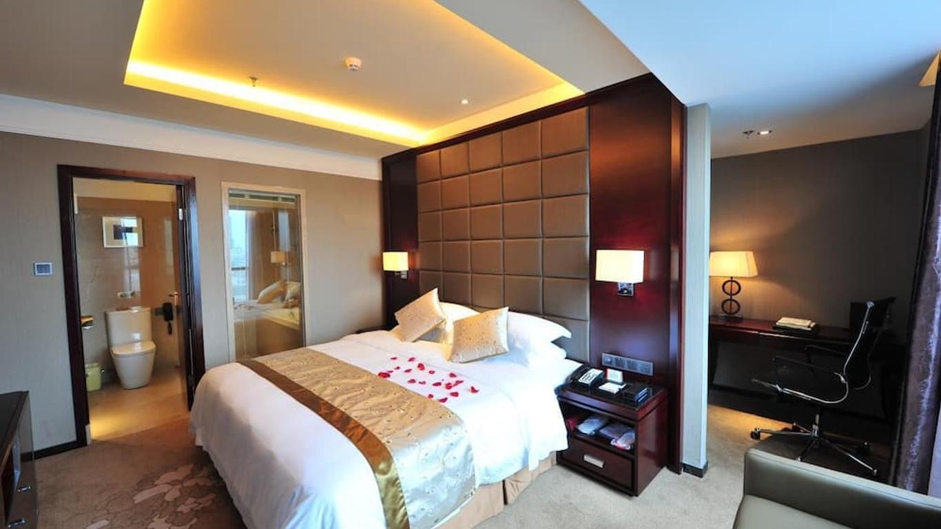 Ramada by Wyndham Pingtan Hotel