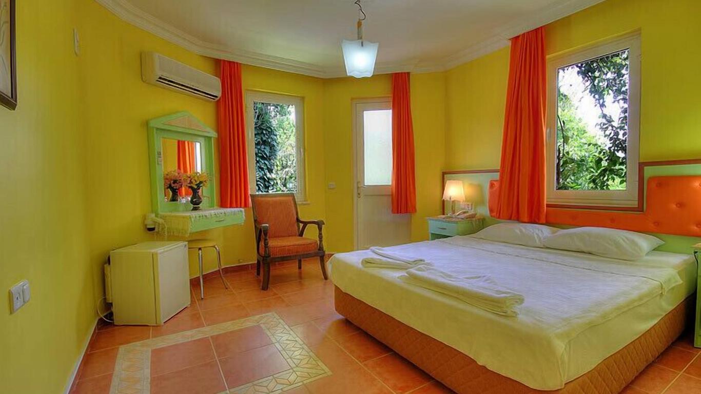 Mandalinn Hotel