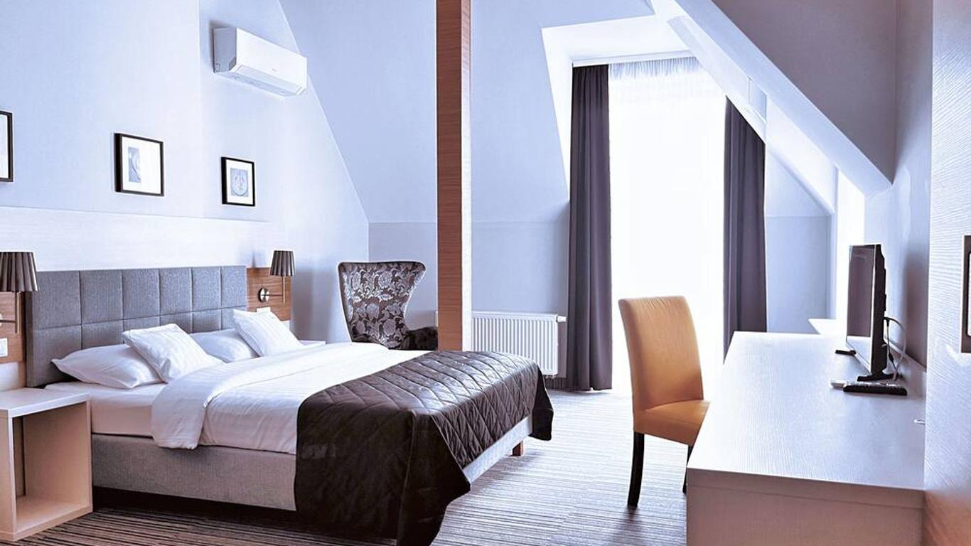 Fortune Old Town boutique hotel