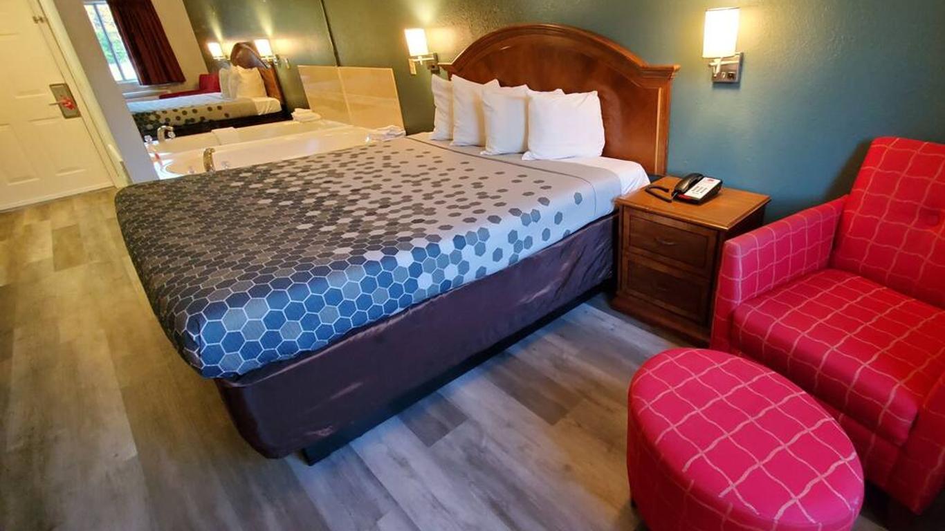 Stonewood Inn & Suites of Carrollton - Smithfield