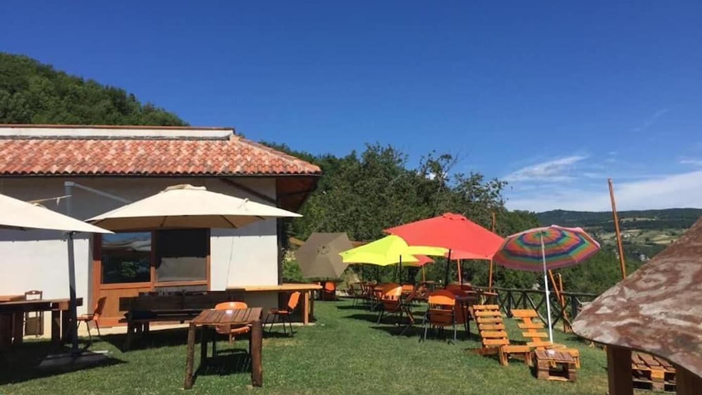 Lo Scoiattolo Country House