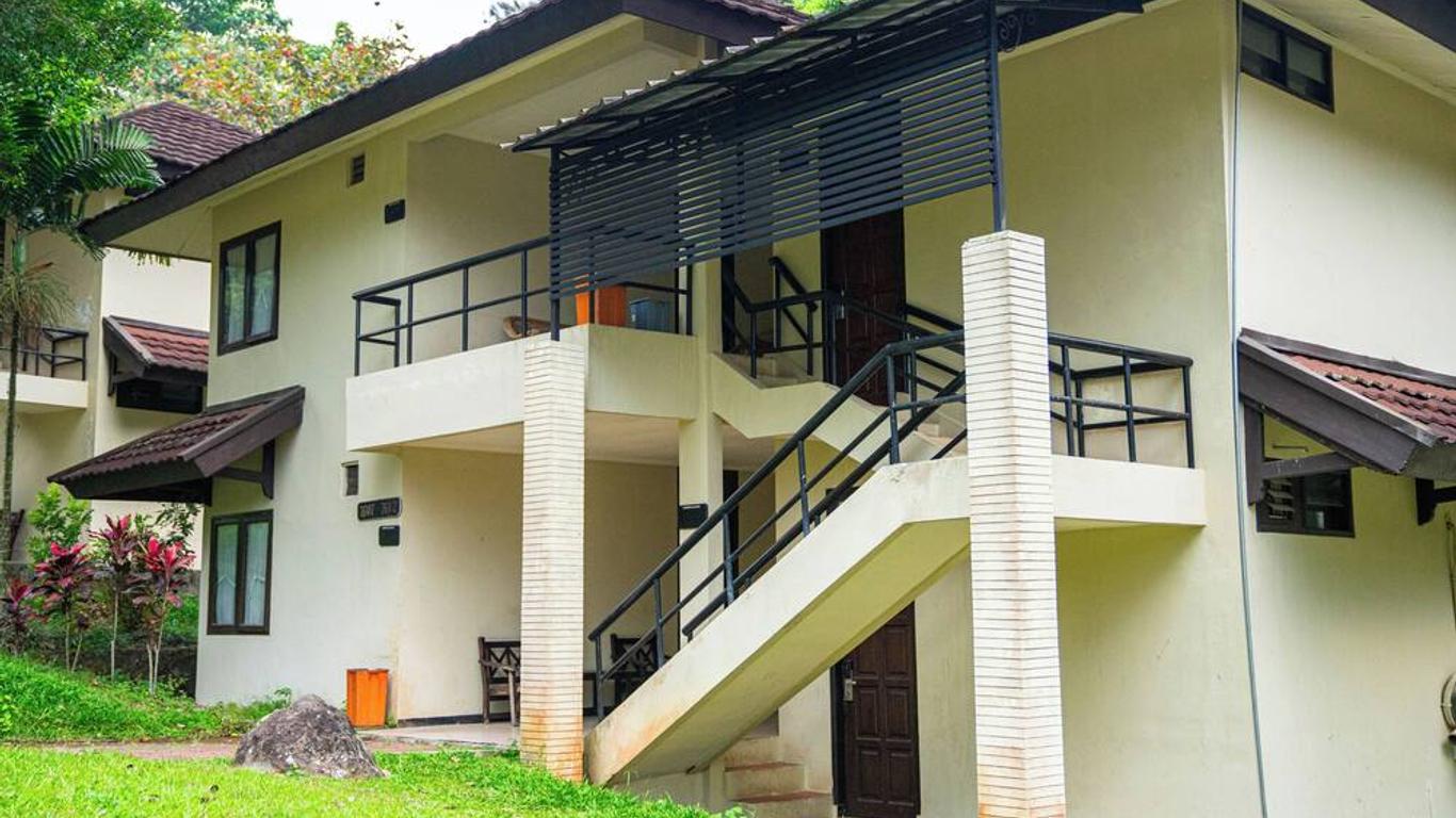 Grand Cempaka Resort Hotel