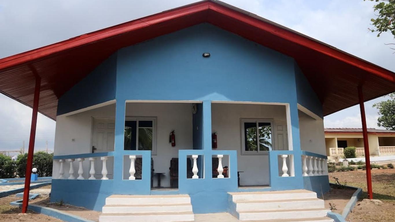 Tills Beach Resort