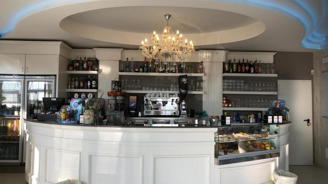 Hotel Donatella Pinarella