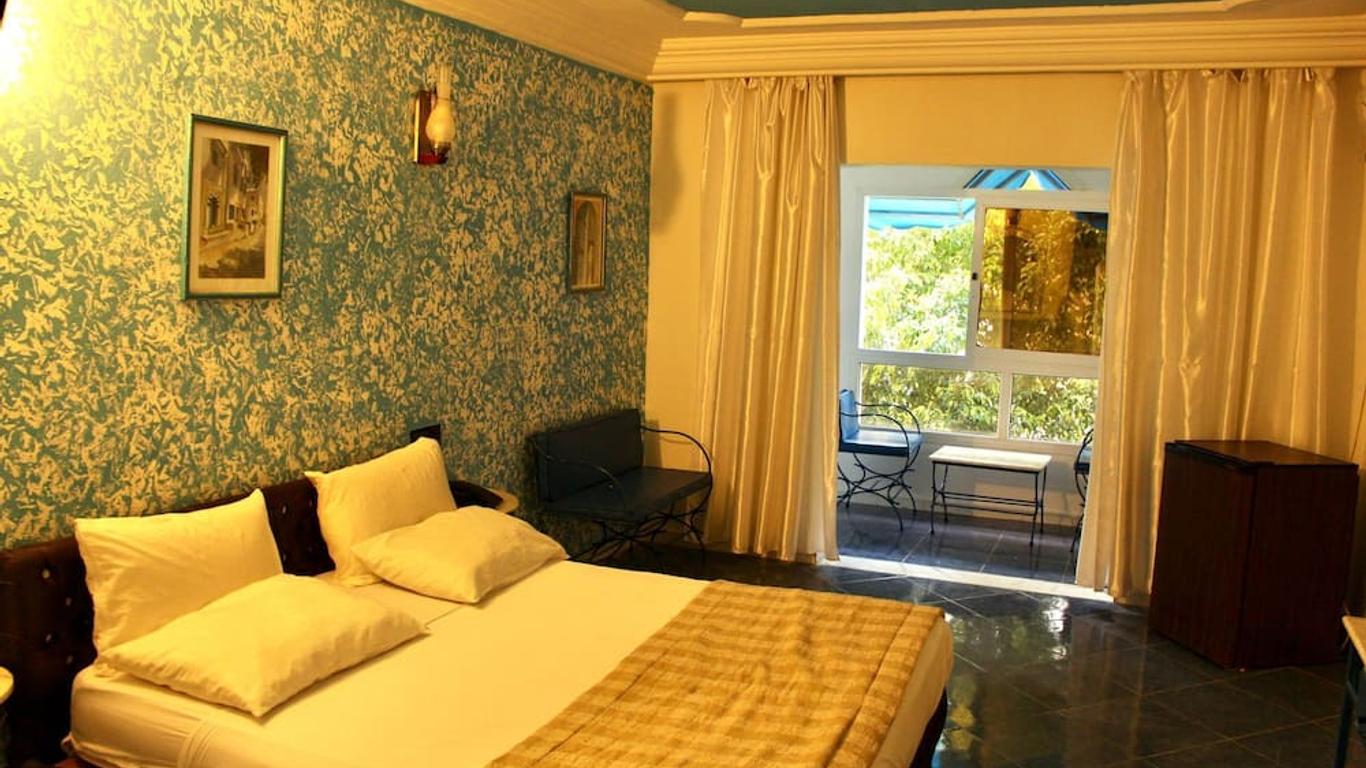 Hotel Donia