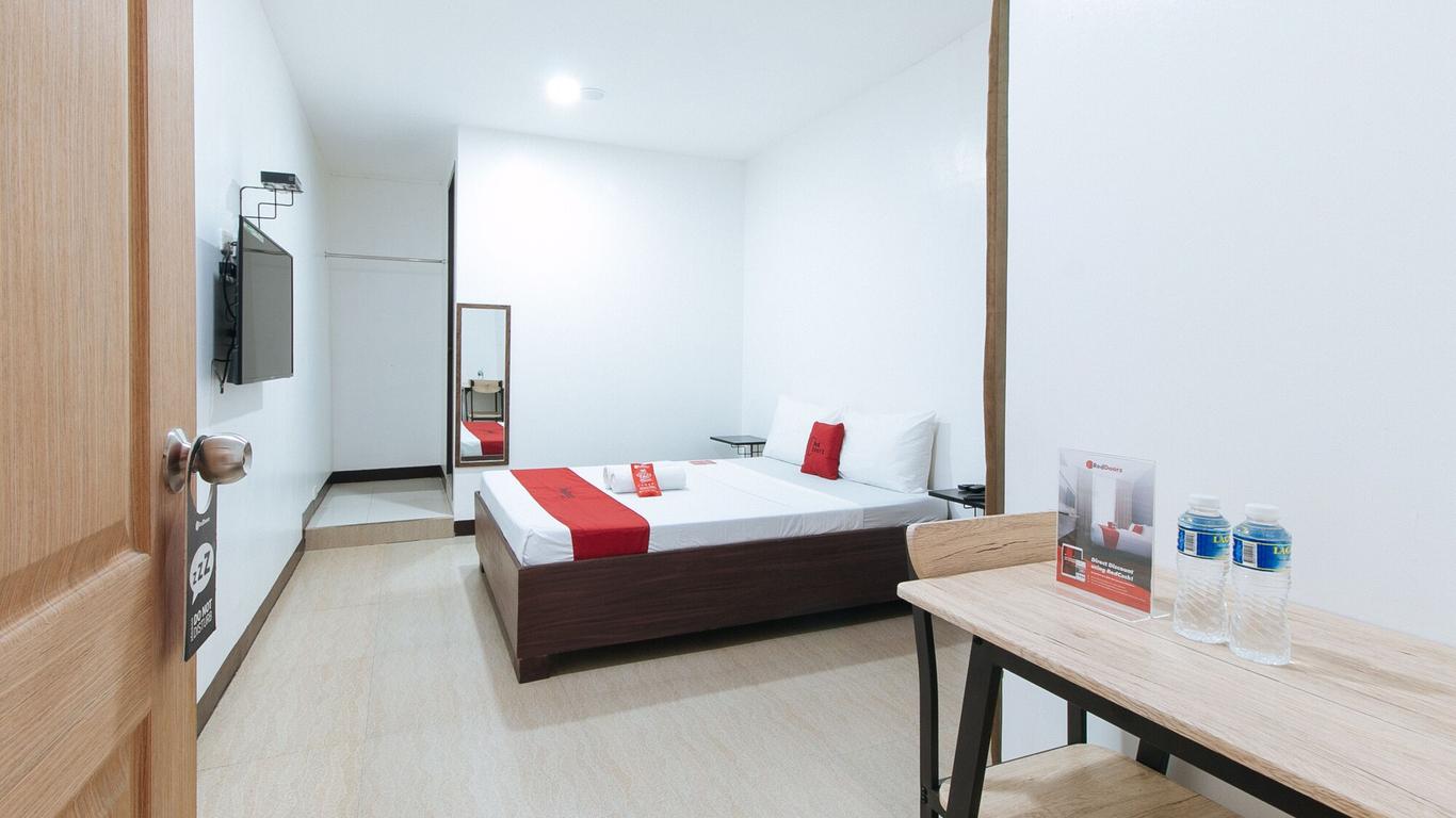 RedDoorz San Antonio Makati