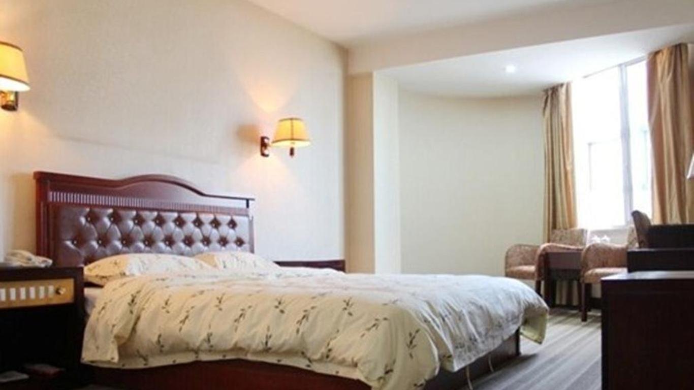 Super 8 by Wyndham Suzhou Taicang Tai Ping