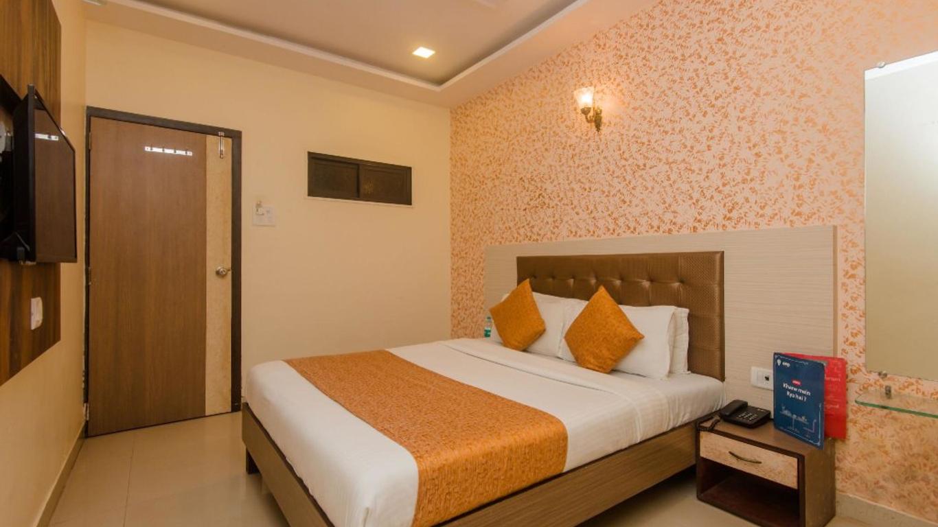 Hotel Golden Nest Near Chhatrapati Shiva