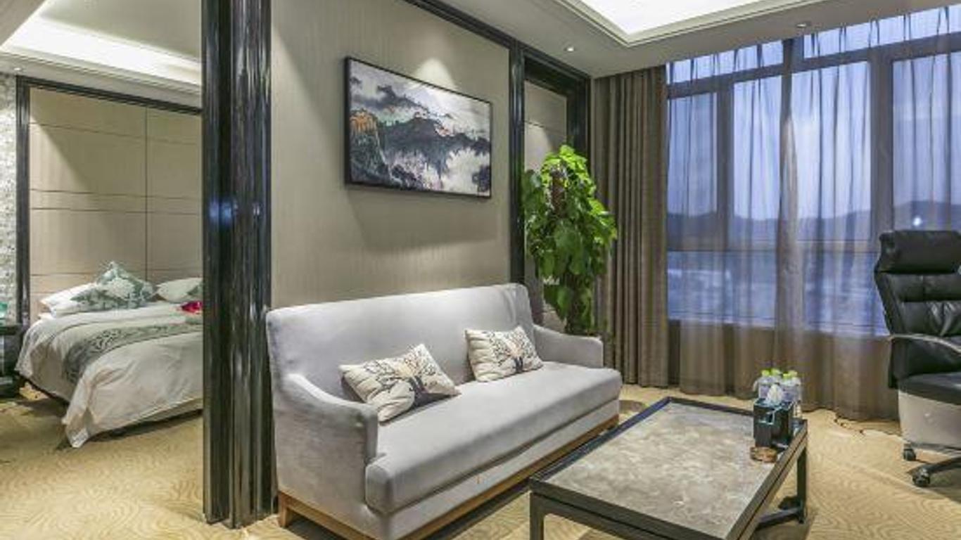 Dexin International Hotel