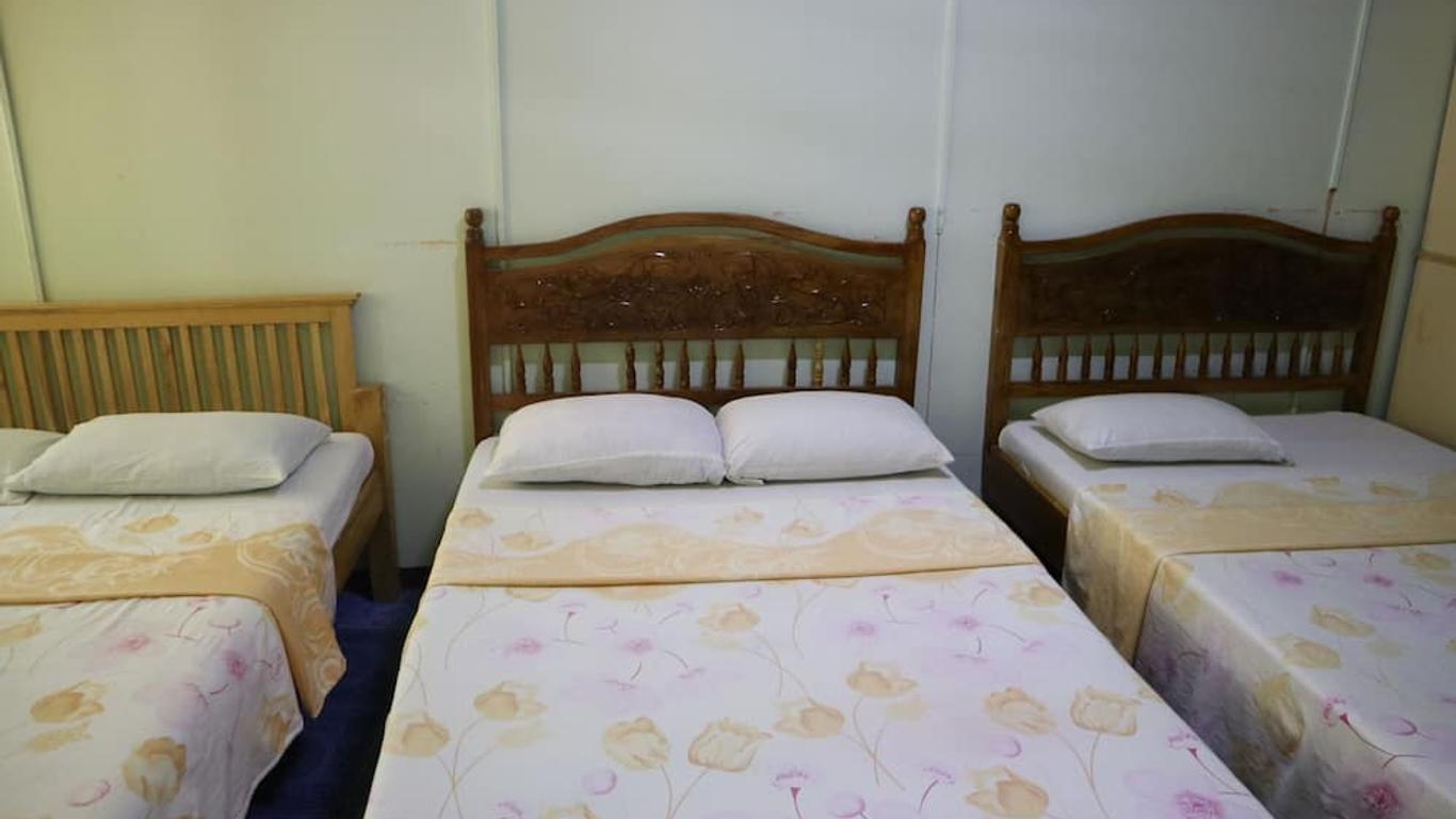 Miles Eyc Pension House