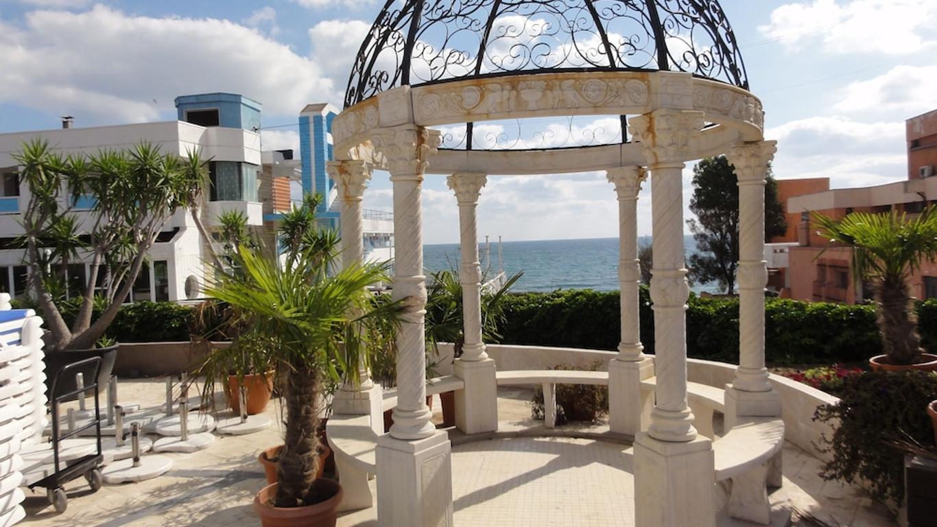 Vox Maris Grand Resort