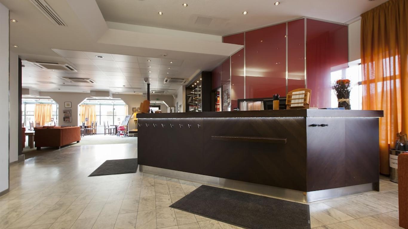 Hotel Oscar