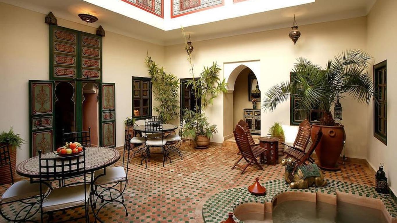 Riad Julia
